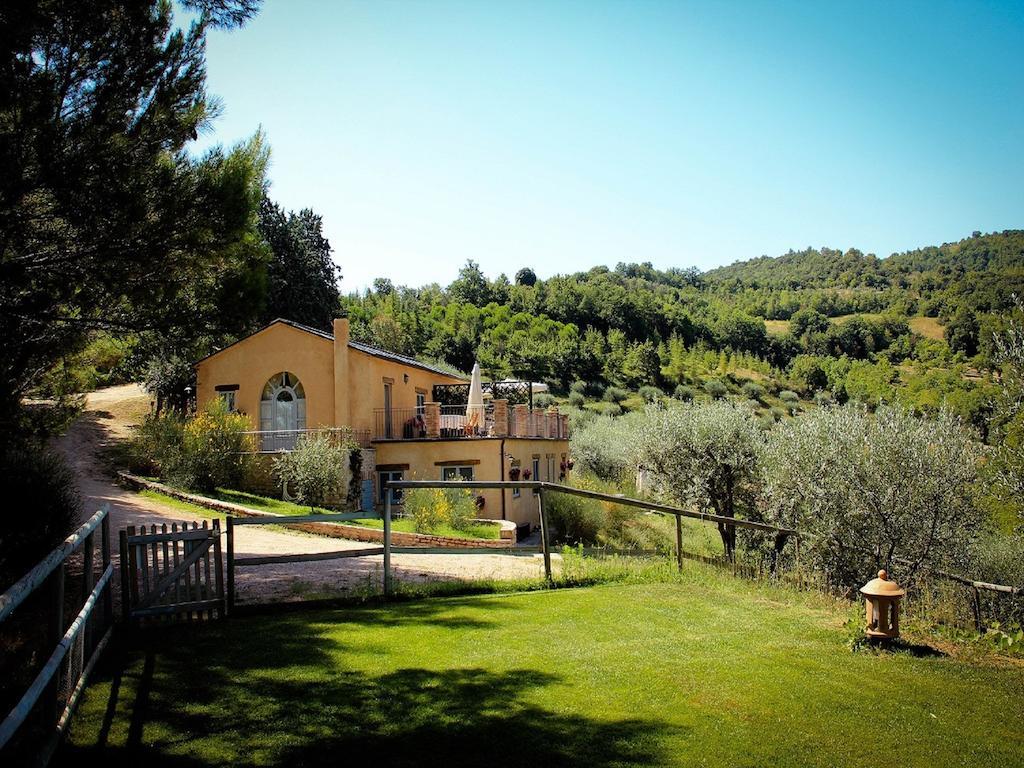 Agriturismo La Fonte Perugia Esterno foto